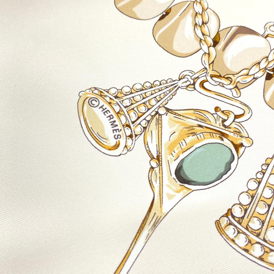 HERMES エルメス カレ90・TERRES PRECIEUSES・貴重な場所 スカーフ