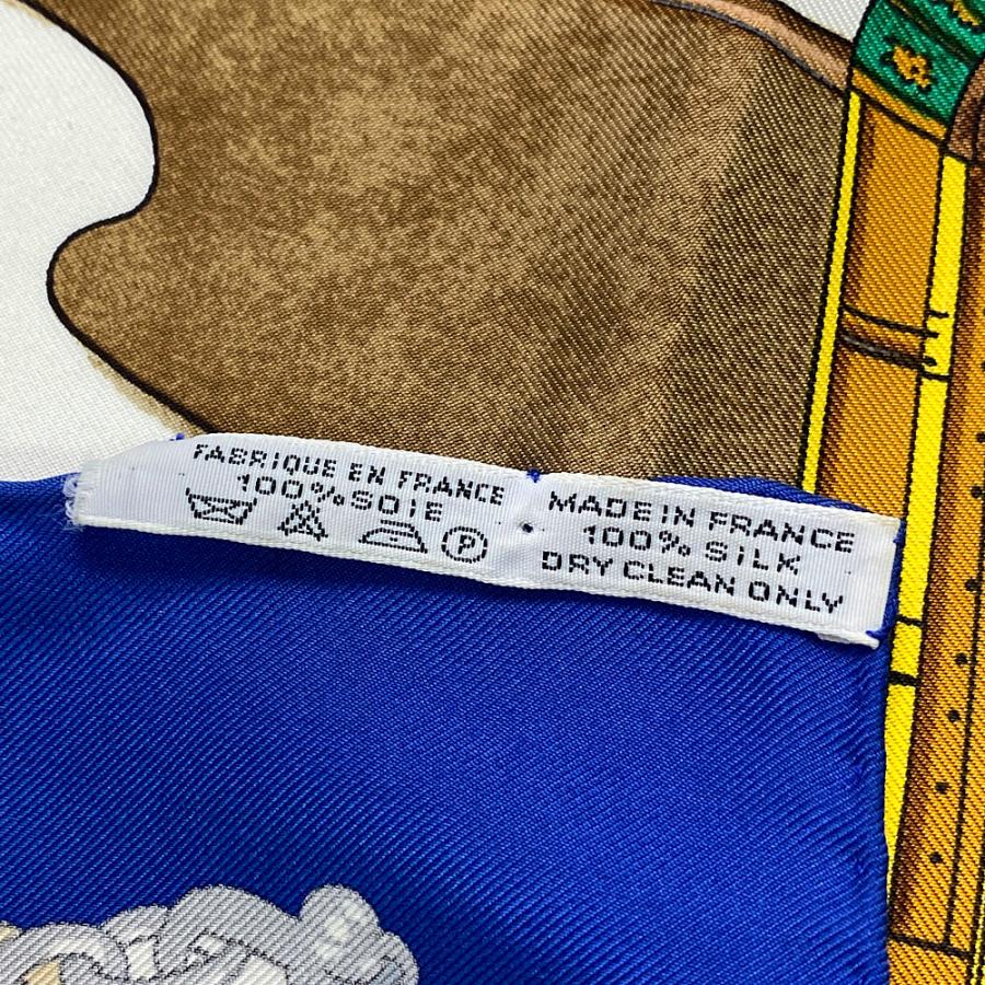 HERMES（エルメス） カレ90・MUSEE・スカーフネックウェア/ブルー