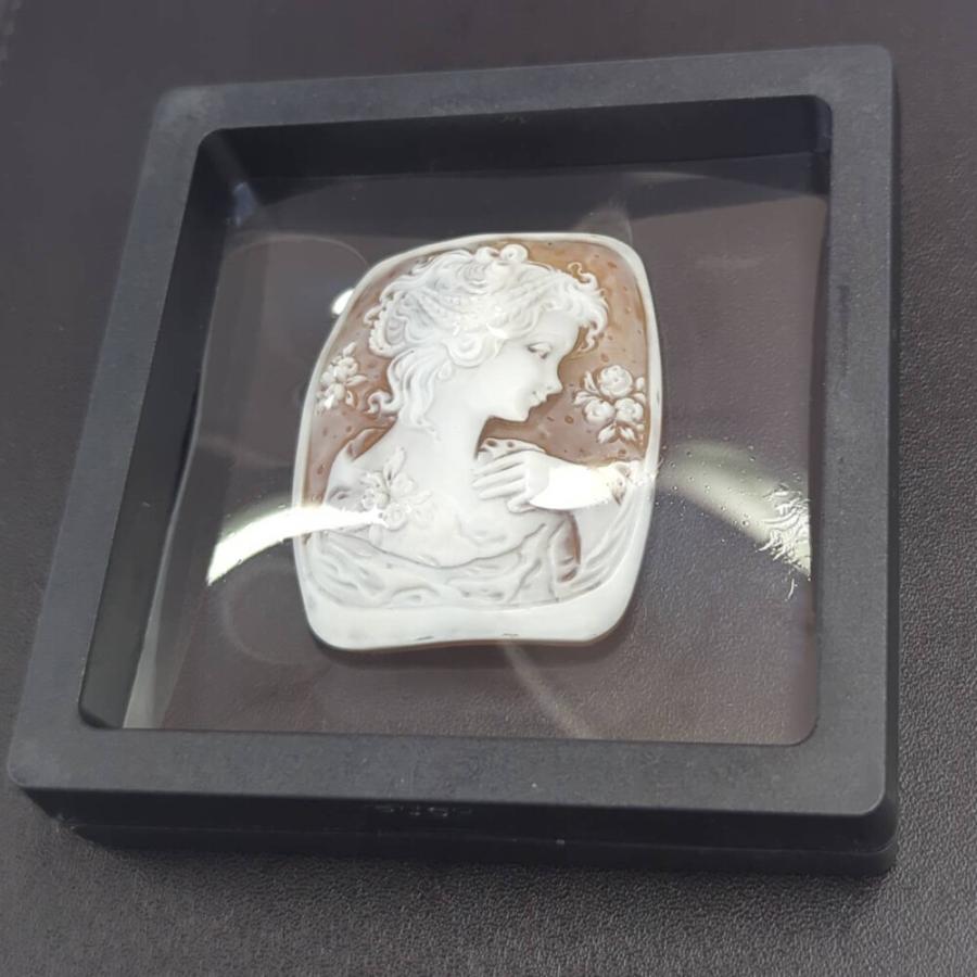 女性像モチーフ 1P・カメオ シェル・ストーン ルース-10.6g/ベージュ系