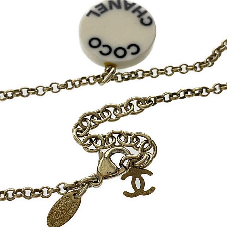 CHANEL ロゴプレート ネックレス CHANEL】シャネル ロゴプレート 金属製×プラスチック シルバー