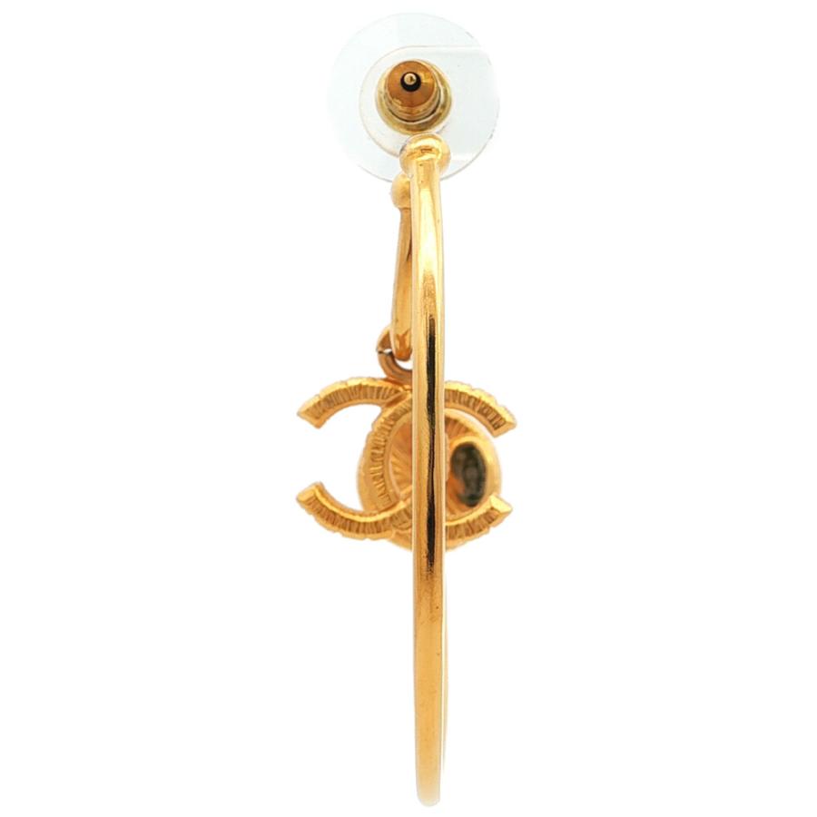 CHANEL（シャネル） 草間彌生 ココマーク 片耳 フェイクパール