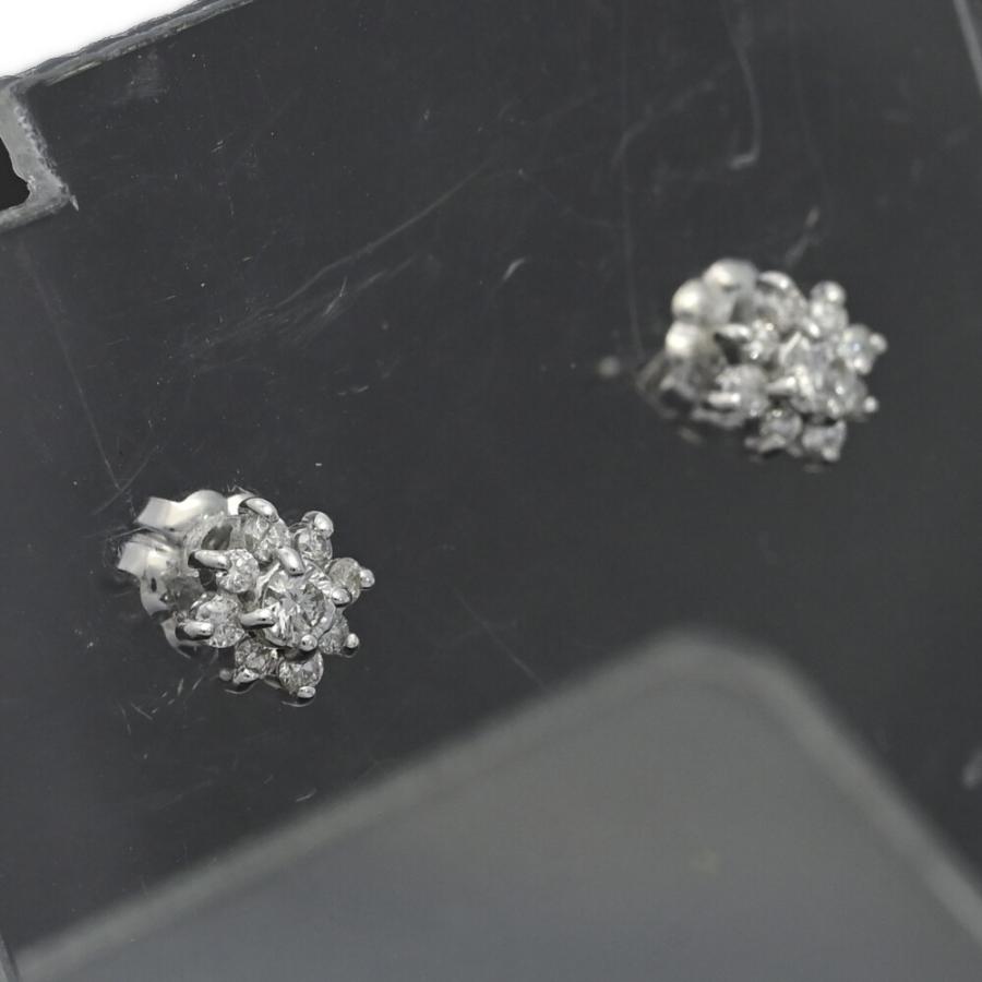0.07ct/FD:0.07ct/フラワーモチーフ・ダイヤモンド ピアス/K14WG/585