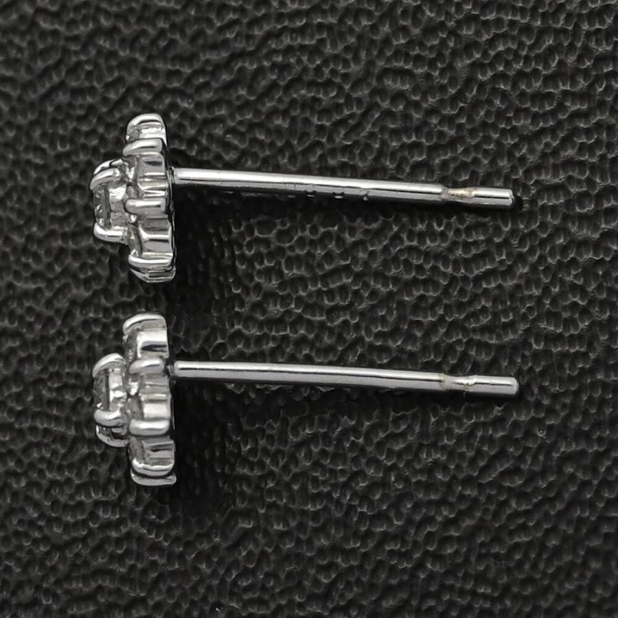 0.07ct/FD:0.07ct/フラワーモチーフ・ダイヤモンド ピアス/K14WG/585