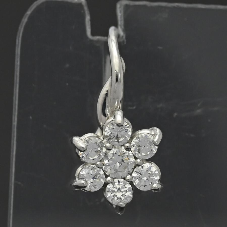 美品 STAR JEWELRY スタージュエリー 7粒 フラワーモチーフ