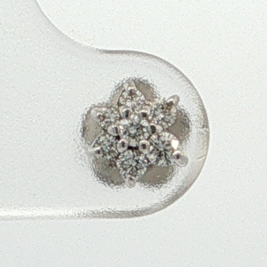 ポンテヴェキオ花型パヴェピアス(片耳) Ponte Vecchio（ポンテヴェキオ） 0.06ct Ponte Vecchio フラワー