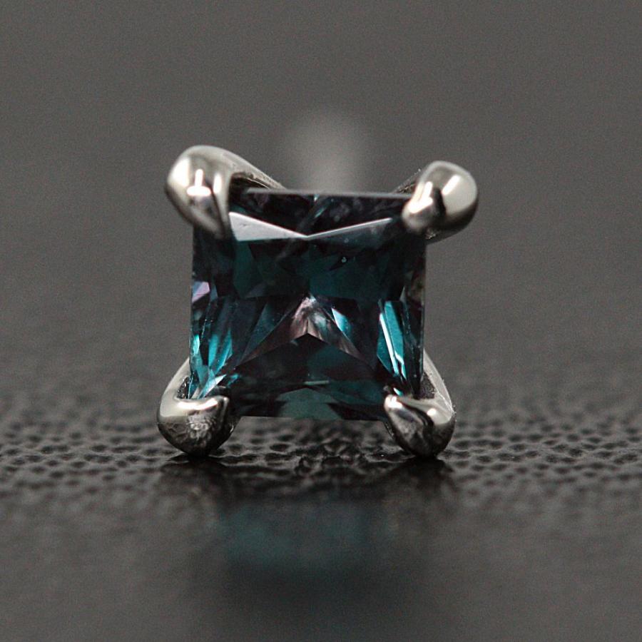 エステール／アレキサンドライト・Pt.900ピアス（片方のみ） 片耳 片方 シングル アレキサンドライトスタッドピアス 天然