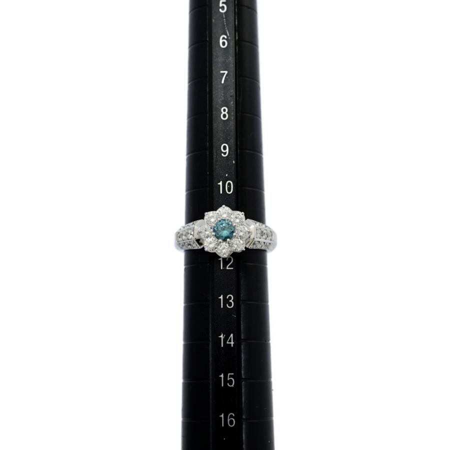 0.29ct/FD:0.83ct/フラワーモチーフ ブルーダイヤモンド ダイヤモンド