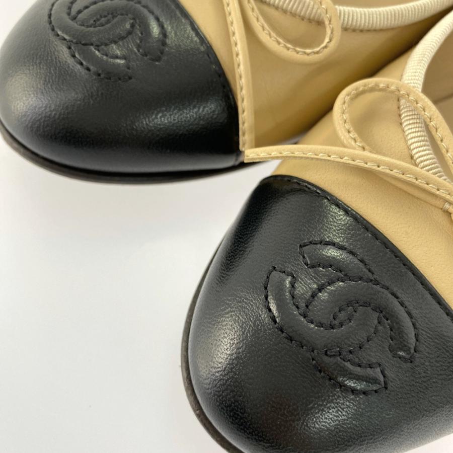 【希少】CHANEL ココマーク フラットシューズ レザー バイカラー 24.5 CHANEL - シャネル CHANEL パンプス バイカラー ココマーク