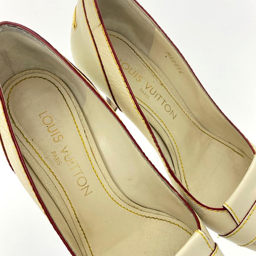 ルイヴィトンオフホワイトパンプス