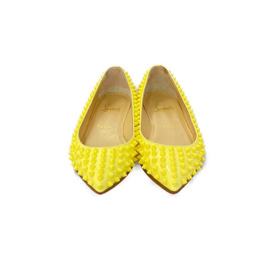 Christian Louboutin（クリスチャンルブタン） PIGALLE SPIKES FLAT