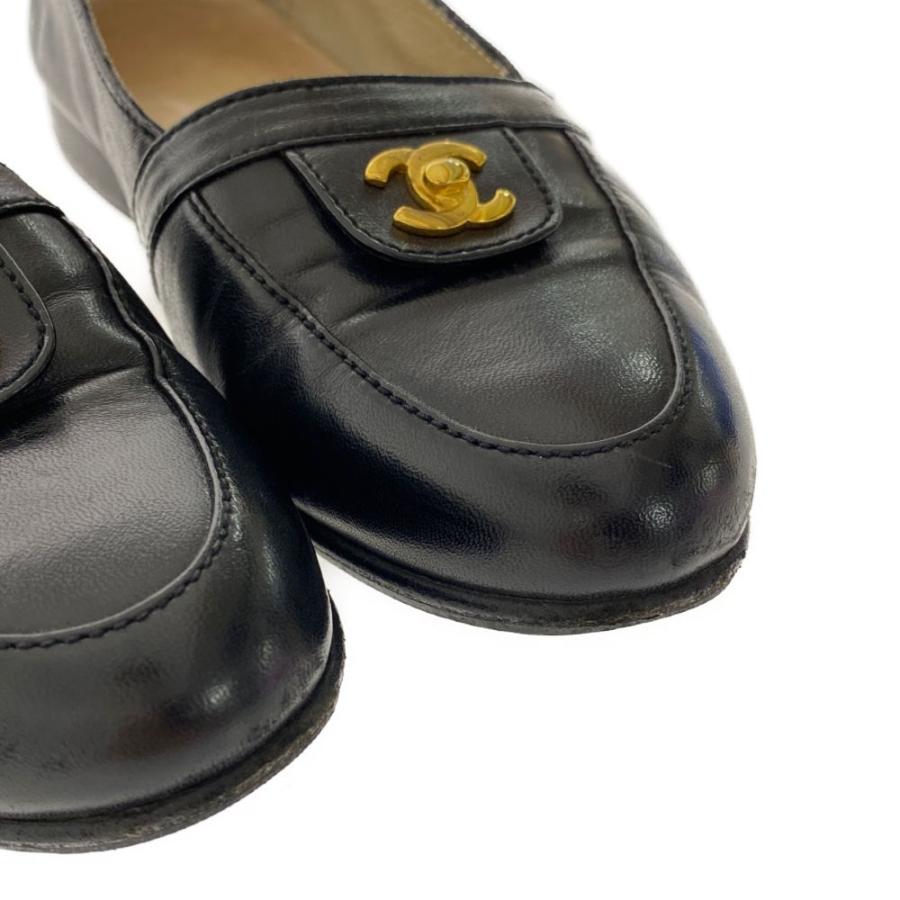 CHANEL ココマーク ターンロック金具 ラムスキンレザーローファー 黒37 CHANEL ココマーク ターンロック金具 ラムスキンレザー