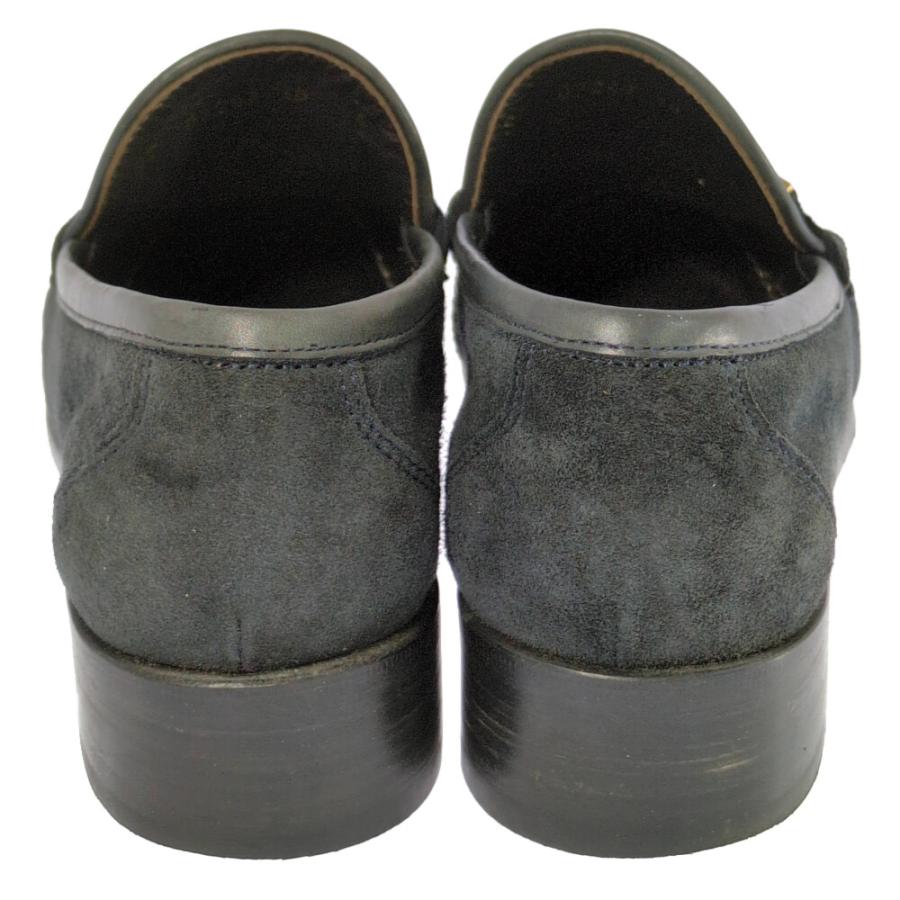 (限定値下げ) Salvatore Ferragamo サルヴァトーレフェラガモ スウェードレザー ガンチーニ金具 ローファー靴/ST/07267/1D/US6/b251018/594235 |  | 03