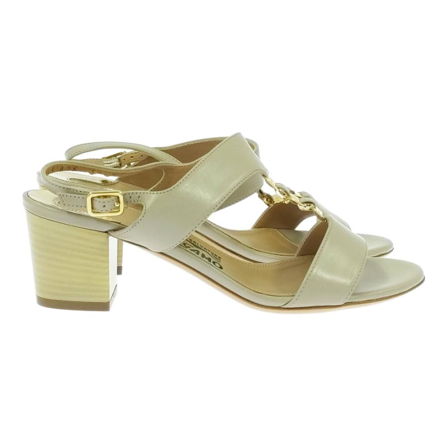 Salvatore Ferragamo サルヴァトーレフェラガモ ヴァラ・ストラップ