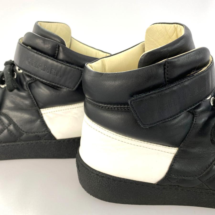 CHANEL（シャネル） ココマーク キルティング ハイカットスニーカー 靴 