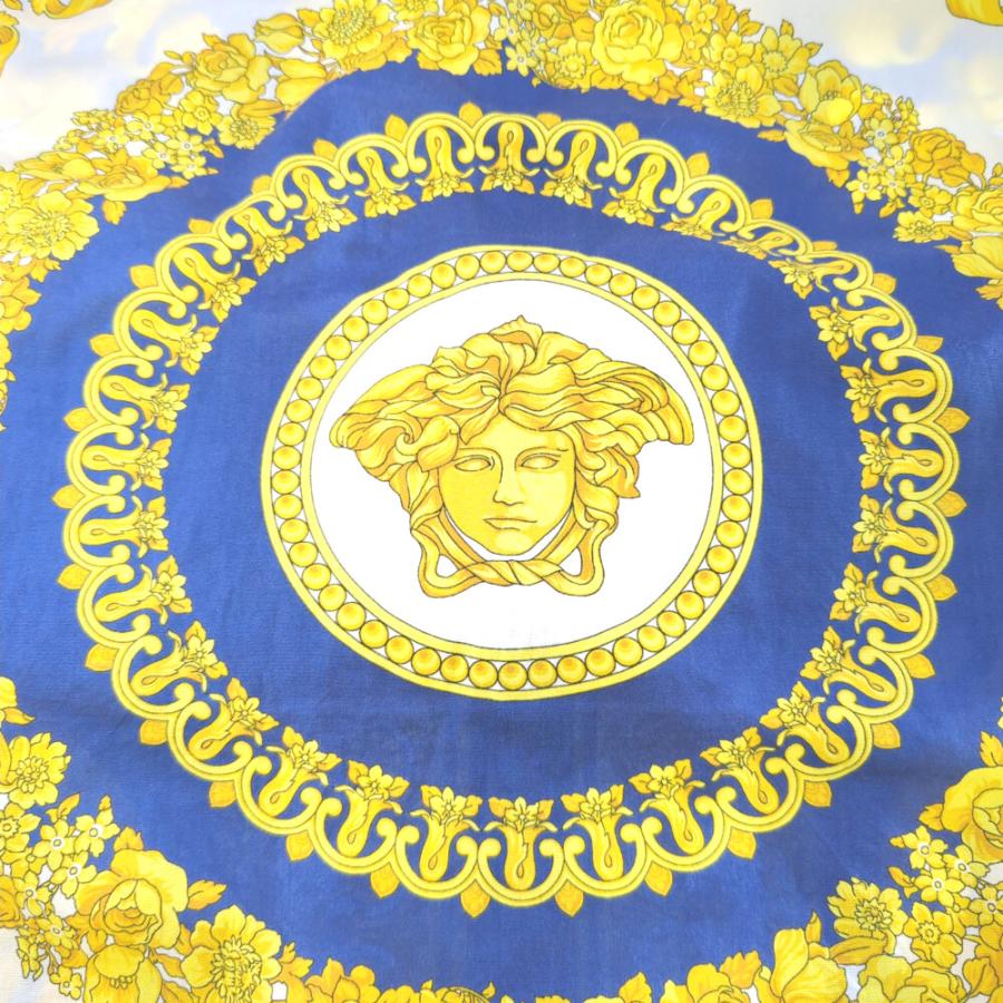 【美品】ヴェルサーチ 長袖シャツ モノトーン 総柄 ブラック メデューサ L VERSACE ヴェルサーチ コットン メデューサ柄 長袖 絵柄 シャツ