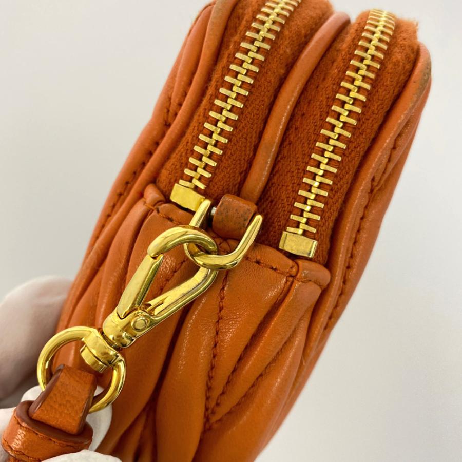 最安値で T13731 ミュウミュウ ブラック シルバー レディース 小物入れ ペンケース ポーチ Miumiu ミュウミュウ 中古 残り1点 レディースバッグ Fabrikatbilisi Com