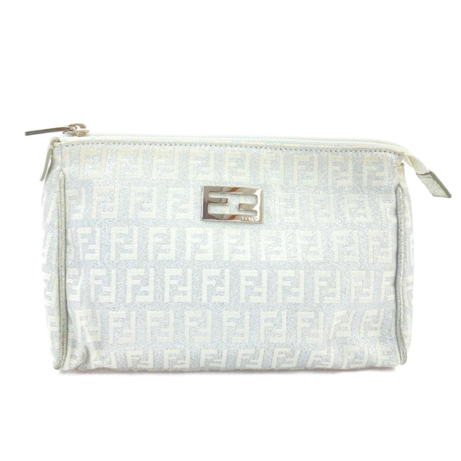 Fendi ホワイトズッキーノ ポーチ Fendi ホワイトズッキーノ ポーチ