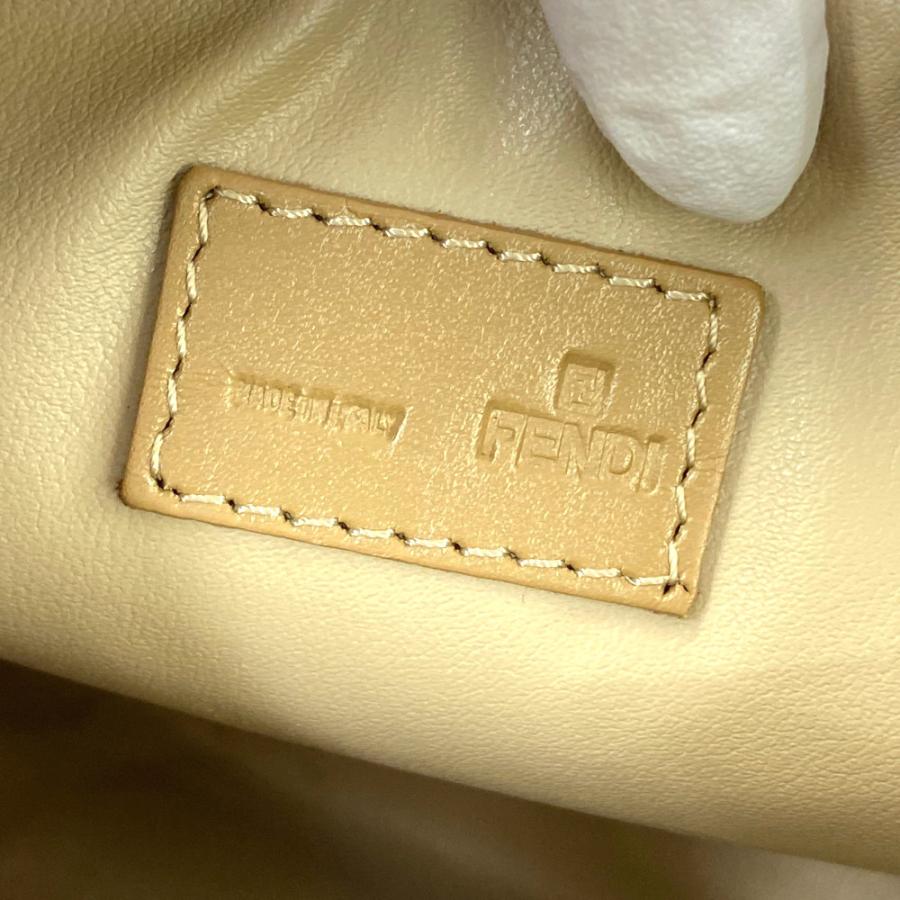 FENDI（フェンディ） FF ズッキーノ コスメポーチ/8N0035/ホワイト
