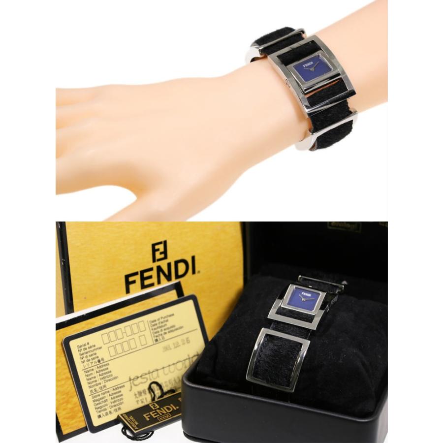 FENDI シルバー スクエア型腕時計 FENDI シルバー スクエア型腕時計
