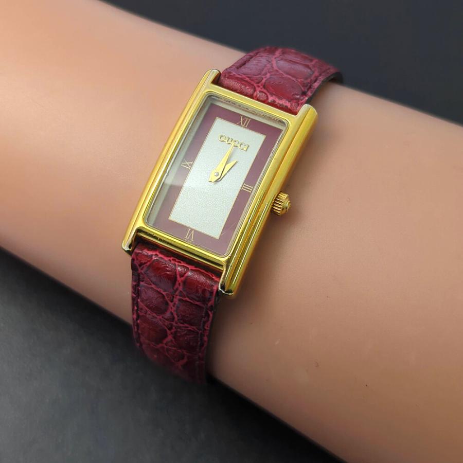 GUCCI（グッチ） レザーベルト 時計 SS/stainless steal-20.1g 2600L