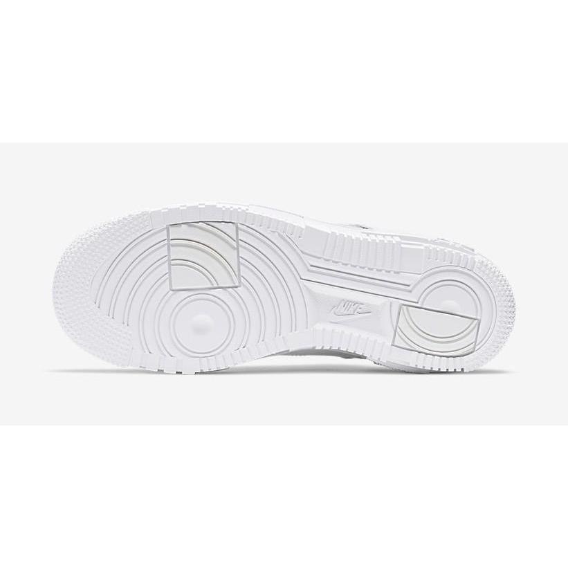 NIKE（ナイキ） NIKE AIR FORCE 1 PIXEL エア フォース 1 ピクセル