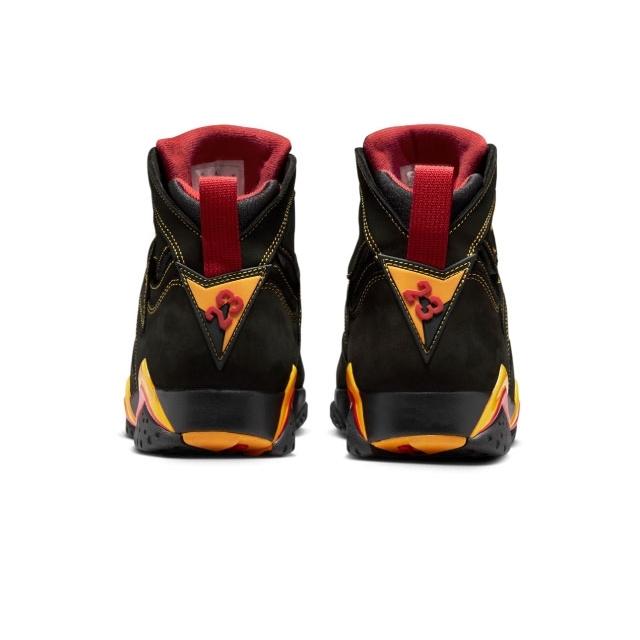 NIKE（ナイキ） NIKE AIR JORDAN 7 RETRO エアジョーダン 7 レトロ