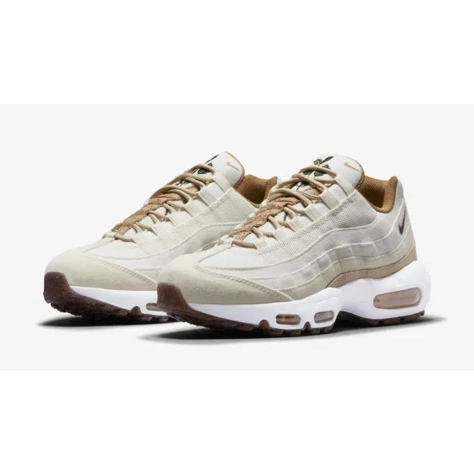 NIKE（ナイキ） エアマックス 95 SE コルク ホワイトウィート NIKE AIR