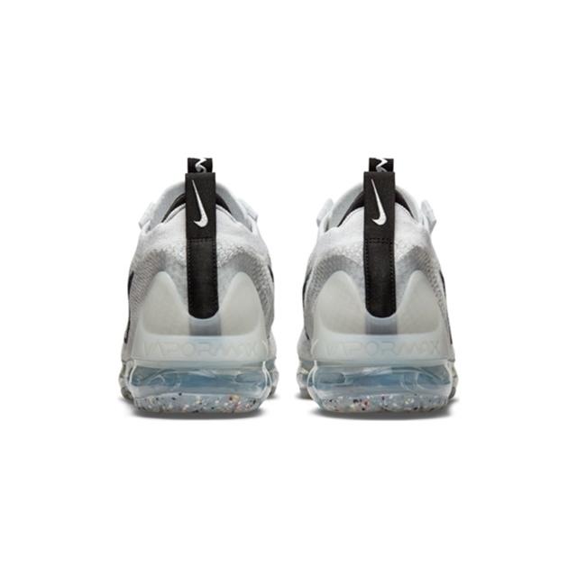 NIKE（ナイキ） NIKE AIR VAPORMAX 2021 FK エア ヴェイパーマックス
