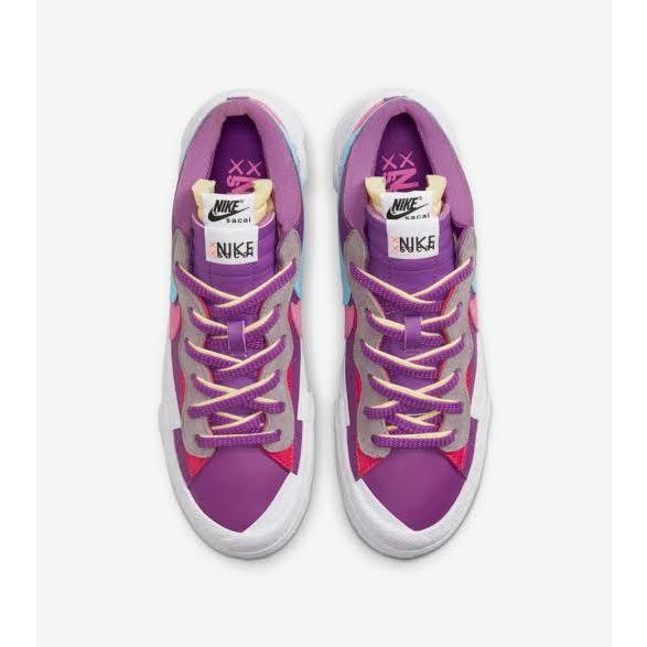 ナイキ ブレーザー 日本製 8 1/2 美品 NIKE（ナイキ） sacai x KAWS × NIKE BLAZER LOW サカイ カウズ