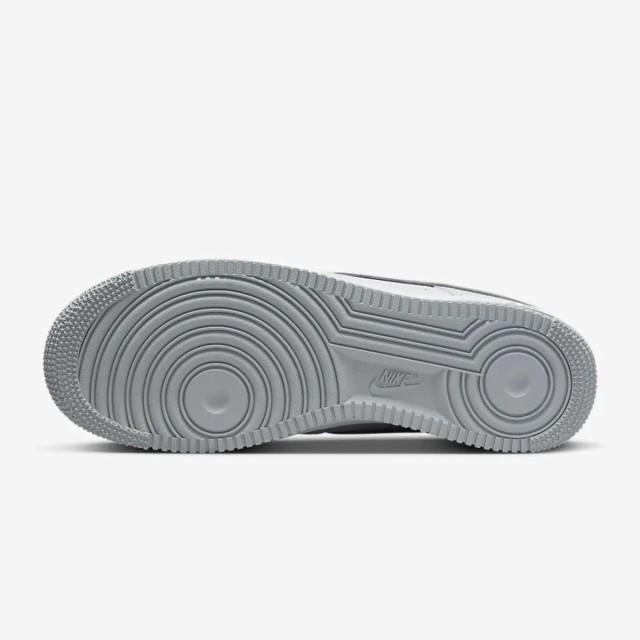 NIKE（ナイキ） NIKE AIR FORCE 1 '07ナイキ エアフォース 1 '07