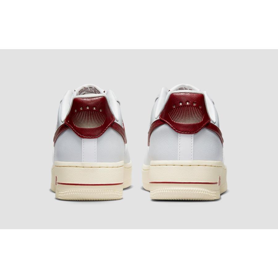 NIKE（ナイキ） NIKE AIR FORCE 1 '07 SE エアフォース 1 '07 SE