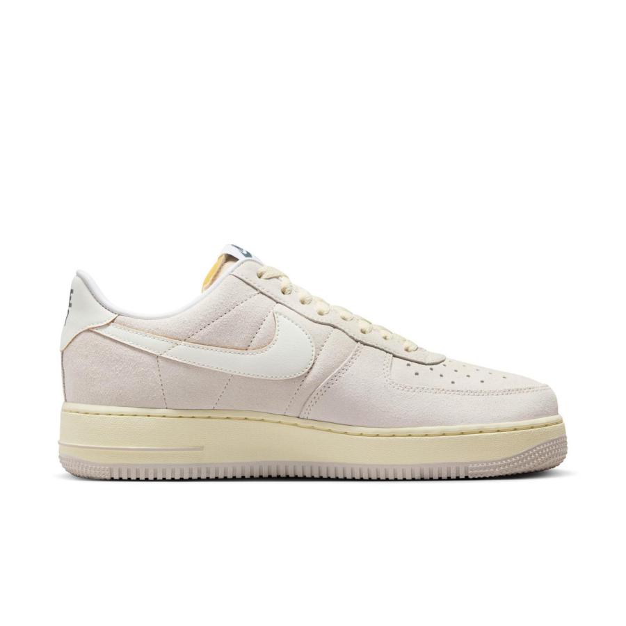NIKE（ナイキ） NIKE AIR FORCE 1 