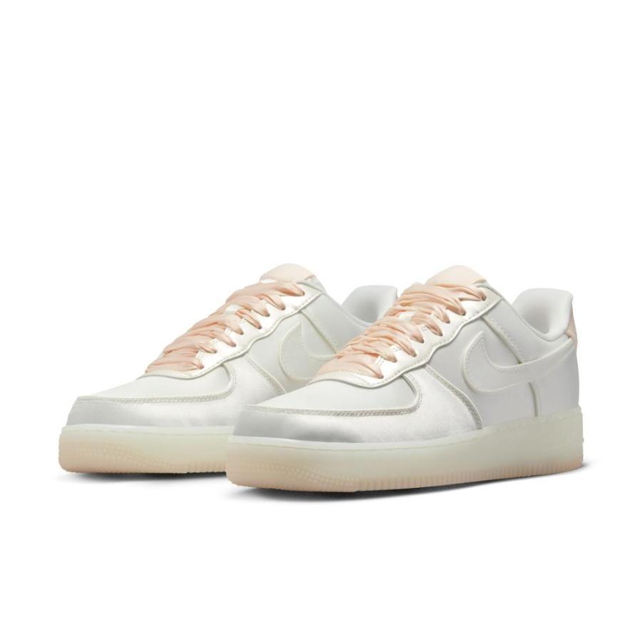 NIKE WMNS AIR FORCE 1 '07 LV8 ナイキ ウィメンズ エアフォース NIKE WMNS AIR FORCE 1 '07 LV8 ナイキ ウィメンズ エアフォース