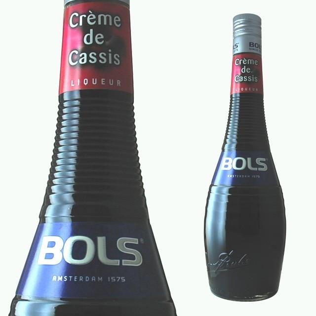 ボルス クレームドカシス 17度 700ml 箱なし リキュール ギフト