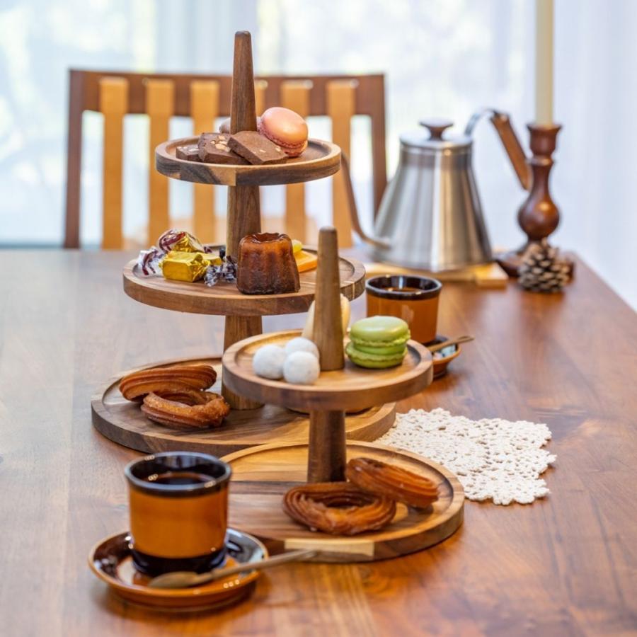 斜めなケーキスタンド　ディスプレイスタンド　グリーン　レトロ 木製ケーキスタンド 多層ケーキトレー 4段 4層 ケーキ