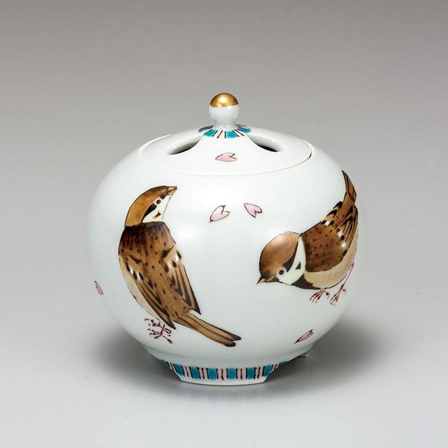 交換無料 九谷焼 3号香炉 雀 日本製 ギフト 陶磁器 全品送料無料 Www Thedailyspud Com