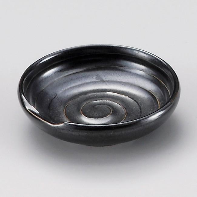 和食器 小さな深口鉄結晶箸置小皿 8 3 2 2cm 豆皿 お醤油 プチ うつわ 陶器 カフェ おしゃれ おうち 軽井沢 春日井 S 白いごはん器のお店 ライスボール 通販 Yahoo ショッピング