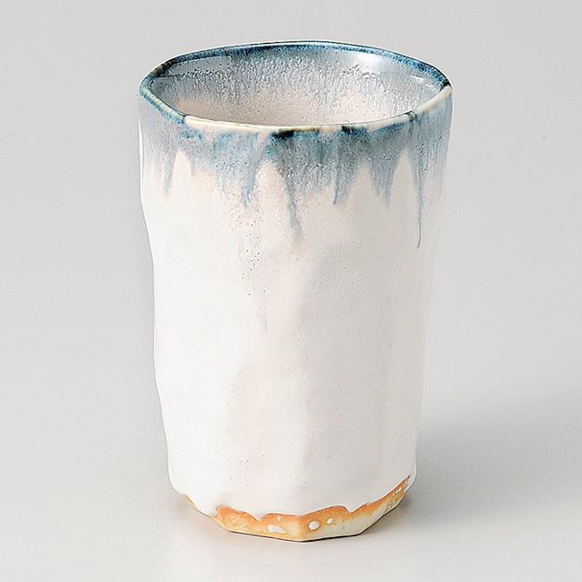 dai.take様 3点おまとめ カトラリーセット 陶器タンブラー、ティーカップ ティーカップ 200ml ソーサー スプーン 3点セット 花柄 磁器