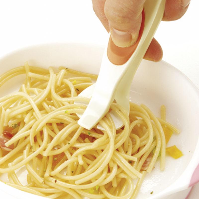 離乳食 おでかけランチくん カッティングマッシャー(ケース付) リッチェル 調理器 ベビー 赤ちゃん ギフト 出産祝い | リッチェル | 02