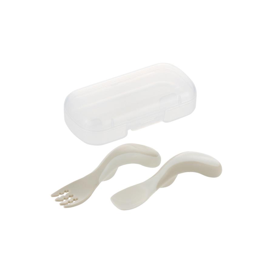 トライ つまみ持ちスプーン・フォーク(ケース付) ベビー 子供 セット 練習 プラスチック リッチェル 公式 | リッチェル | 01