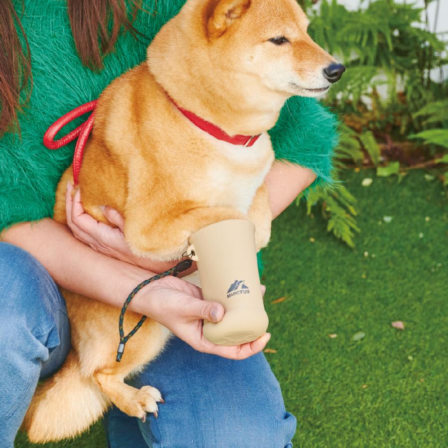 犬 足洗いカップ マークタス フットブラシ リッチェル 散歩 後 キャンプ グッズ クリーナー 洗う | リッチェル | 02