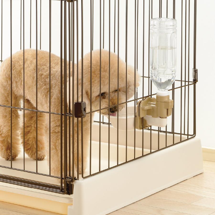 ドッグウォーターディッシュ M 給水器 水 入れ のみ器 飲み