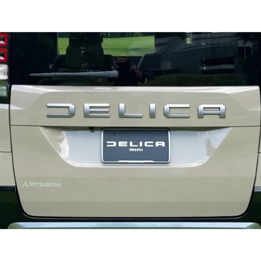 新型 デリカミニ 2025年10月〜 パーツ エンブレム フロントリア用