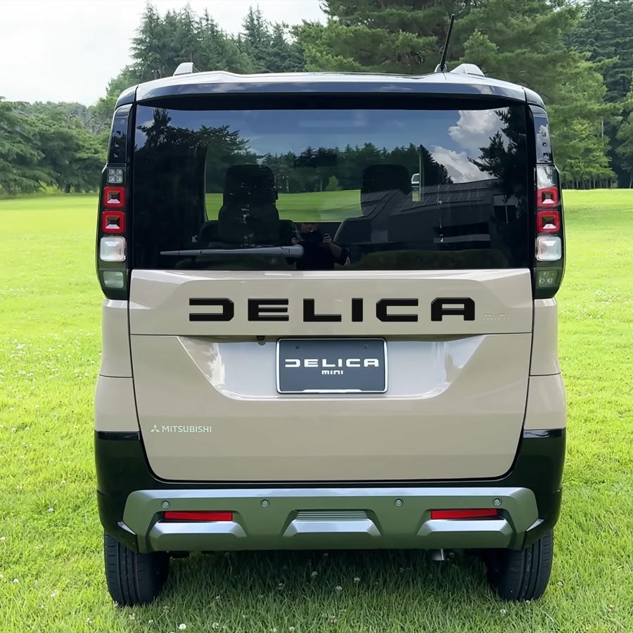 新型 デリカミニ 2025年10月〜 パーツ エンブレム フロントリア用