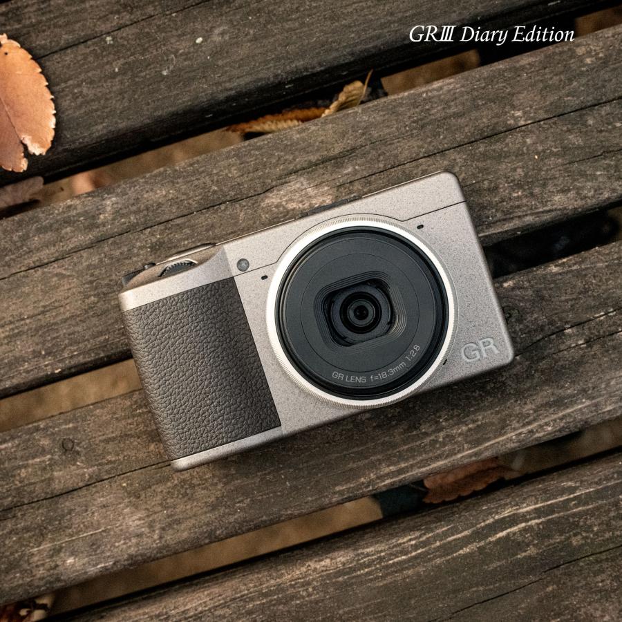 リコー RICOH GR III Diary Edition メタリックウォームグレー リコー RICOH GR III Diary Edition メタリックウォームグレー