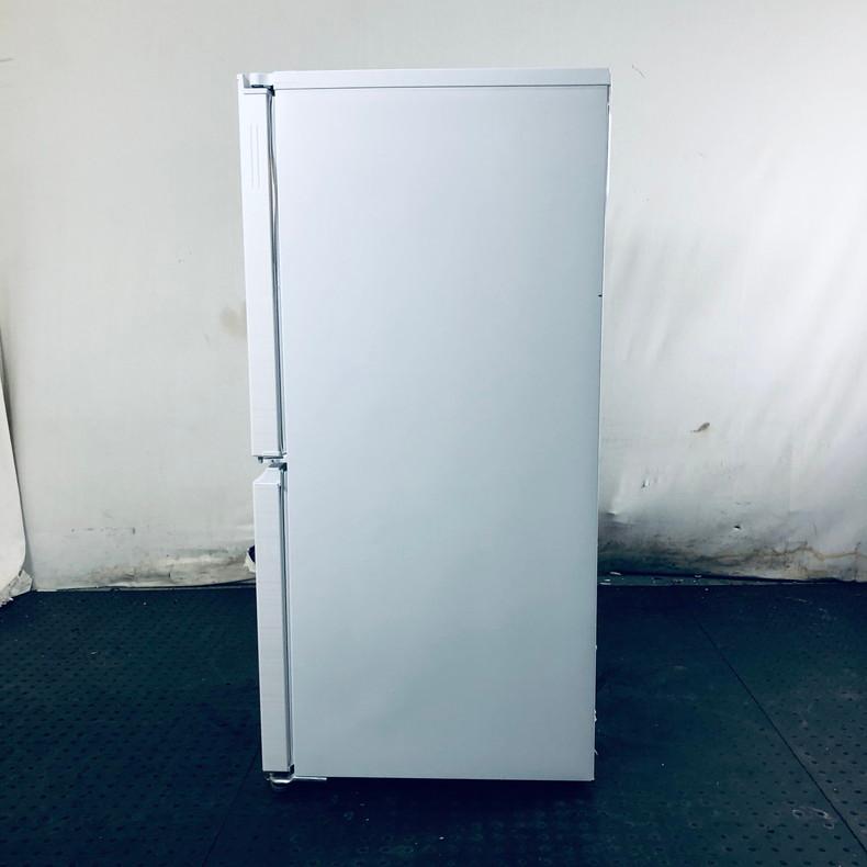ID:rc12839 シャープ SHARP 冷蔵庫 一人暮らし 中古 2021年製 2ドア 152L ホワイト ファン式 両方開き SJ-D15G-W  【リユース品：状態C】【送料無料】【設置費用無料】 ID:rc12823 シャープ SHARP 冷蔵庫 一人暮らし 中古 2021年製 2ドア