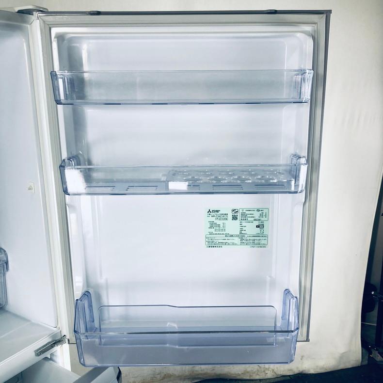 三菱 冷蔵庫 中古 MITSUBISHI MR-C34Z-W1 2016年製 3ドア 335L 三菱 冷蔵庫 中古 MITSUBISHI MR-C34Z-W1 2016年製 3ドア 335L