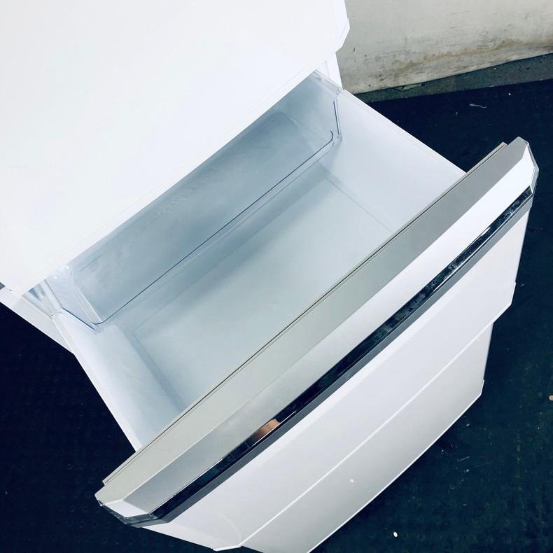 三菱 冷蔵庫 中古 MITSUBISHI MR-C34Z-W1 2016年製 3ドア 335L 三菱 冷蔵庫 中古 MITSUBISHI MR-C34Z-W1 2016年製 3ドア 335L