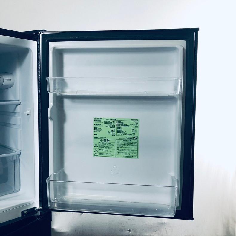 ID:rd24419 アイリスオーヤマ IRISOHYAMA 冷蔵庫 一人暮らし 中古 2020年製 2ドア 142L ブラック 直冷式 右開き IRSD-14A-B  【リユース品：状態C】【送料無料】【設置費用無料】 ID:rd24419 アイリスオーヤマ IRISOHYAMA 冷蔵庫 一人暮らし 中古 2020