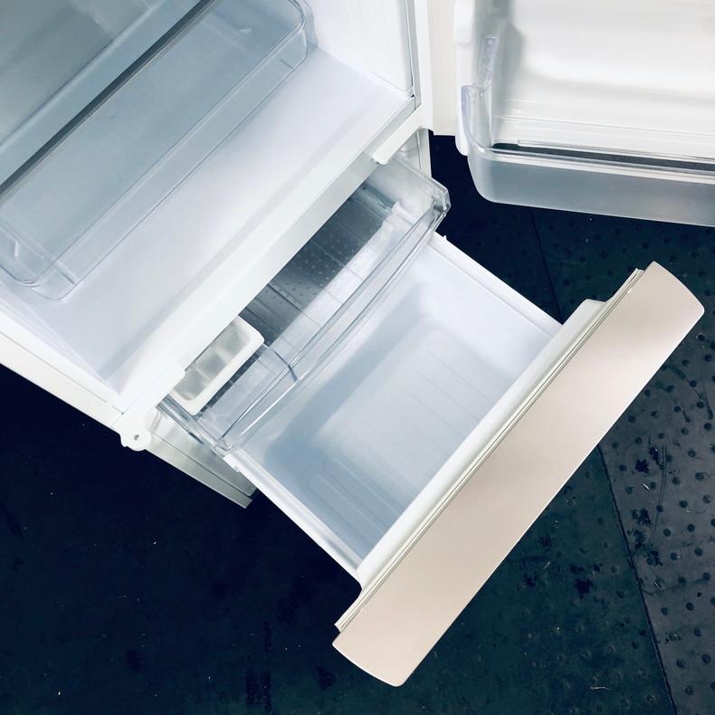 SHARP 2ドア冷蔵庫 SJ-GD14E-W 2019年製 中古 137L ガラスドア 2ドア冷蔵庫 シャープ SJ-GD14E-W 2019年